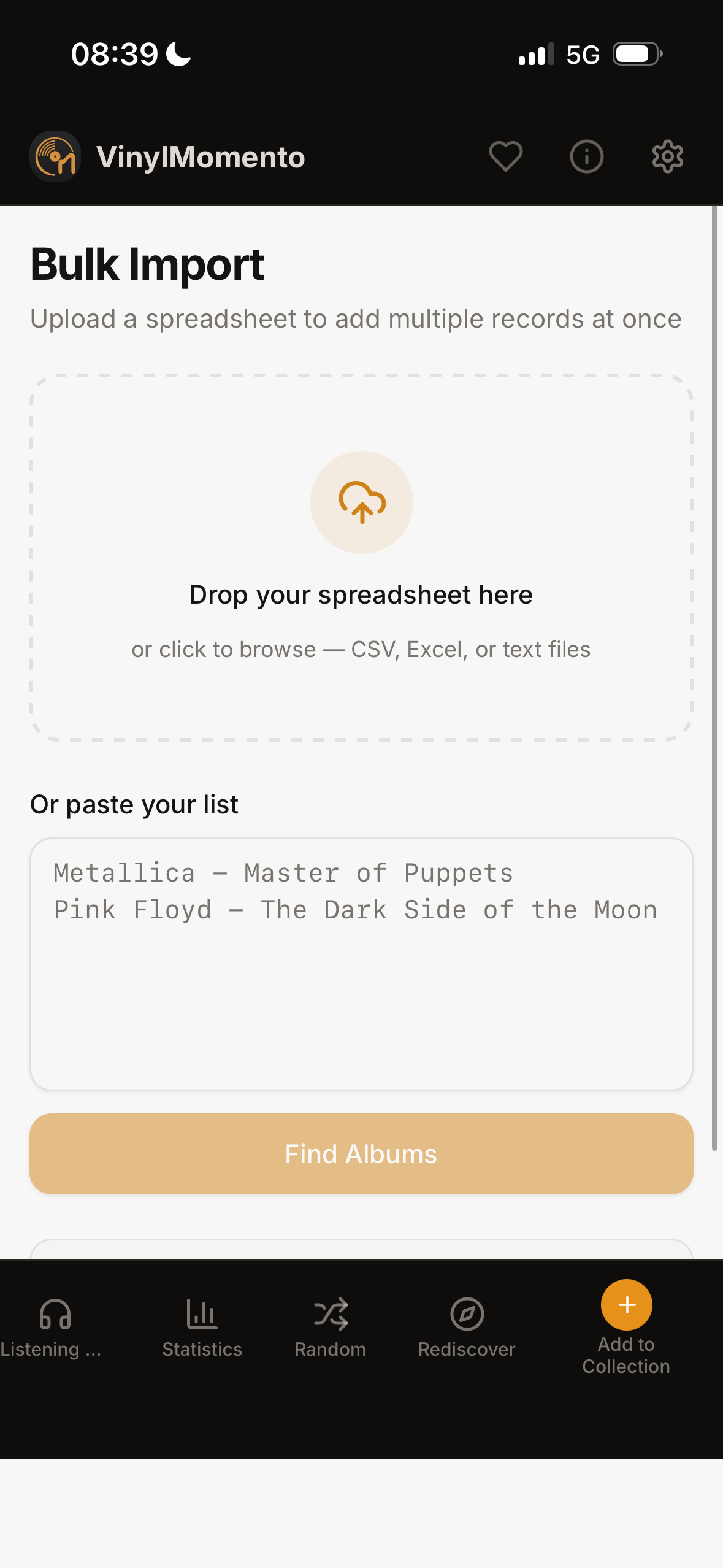 VinylMomento bulk import screen for adding several records from a spreadsheet or a pasted list.